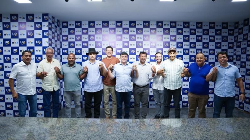 Ampla maioria dos vereadores de Ipojuca declara apoio a Eduardo da Fonte para o Senado; Irmão Genival assume presidência da Federação União Progressista no município