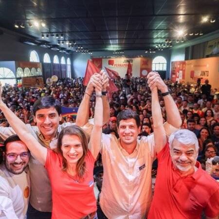 João Campos diz em tom de provocação: “Caruaru é do povo”