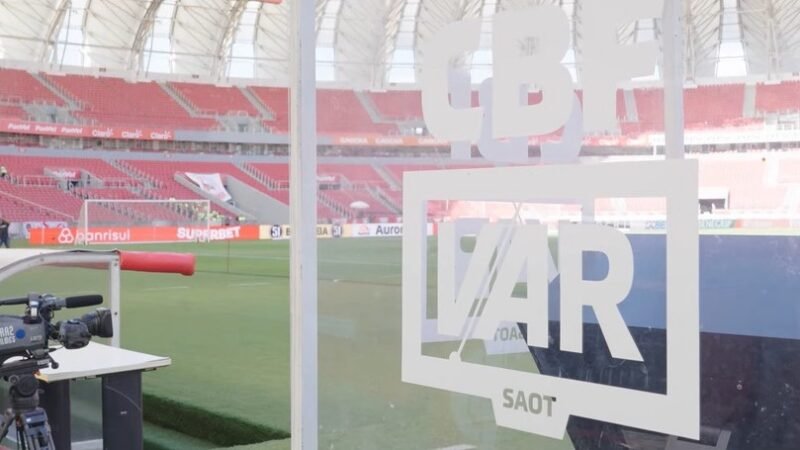 CBF anuncia que impedimento semiautomático começa no próximo sábado no Brasileirão