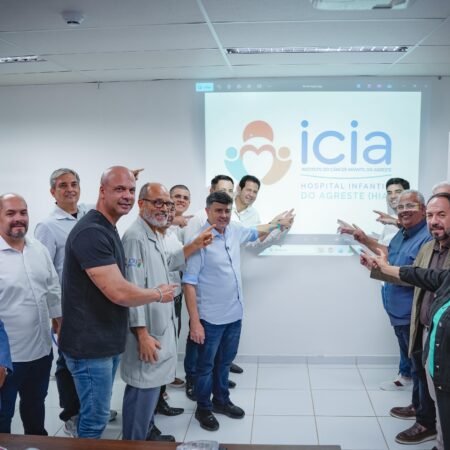 Eduardo da Fonte lança projeto junto com a diretoria do ICIA para consolidar a unidade como Hospital Infantil do Agreste