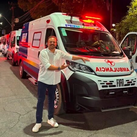 Salgueiro recebe duas ambulâncias do Governo de Pernambuco, incluindo UTI móvel, e conclui processo de credenciamento da UPA 24h junto ao Ministério da Saúde