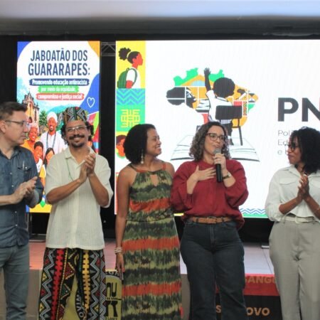Jaboatão dos Guararapes fortalece educação antirracista com lançamento da Política Nacional de Equidade na rede municipal