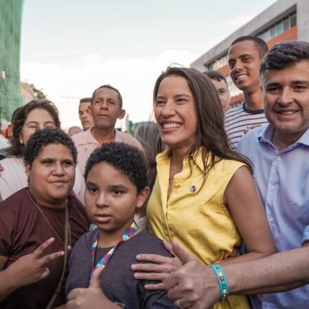 Eduardo da Fonte participa, ao lado da governadora Raquel Lyra, das homenagens à padroeira do Recife