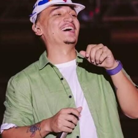 EXCLUSIVO: Cantor João Gomes não vai mais se apresentar no Festival Pernambuco Meu País, em Salgueiro (PE), nesta sexta-feira.