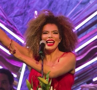 Vanessa da Mata substitui Turma do Pagode na programação do Festival Pernambuco Meu País