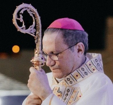 Ex-bispo de Salgueiro, Dom Magnus proíbe atuação do clero da Diocese de Crato na política partidária