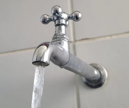 Compesa comunica falta de água em 10 bairros de Petrolina nesta sexta-feira