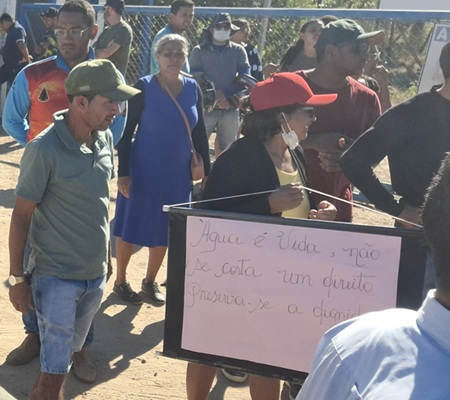 Ministério da Integração e Desenvolvimento Rural divulga nota sobre conserto de vazamento no reservatório de Negreiros que gerou protesto
