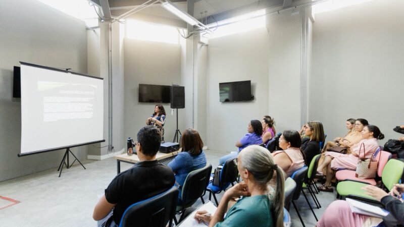 Gestoras de políticas para as mulheres concluem curso de qualificação da UPE