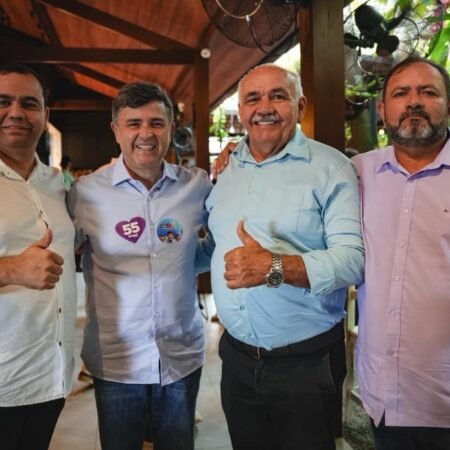 Prefeito de Passira, Severino Silvestre, declara apoio a Eduardo da Fonte ao Senado