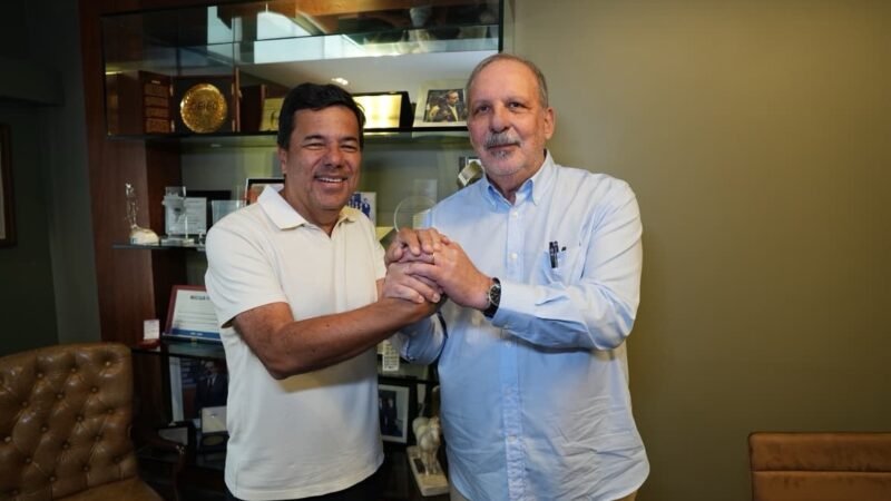 Armando Monteiro reúne empresariado e declara apoio a Mendonça Filho para o Senado