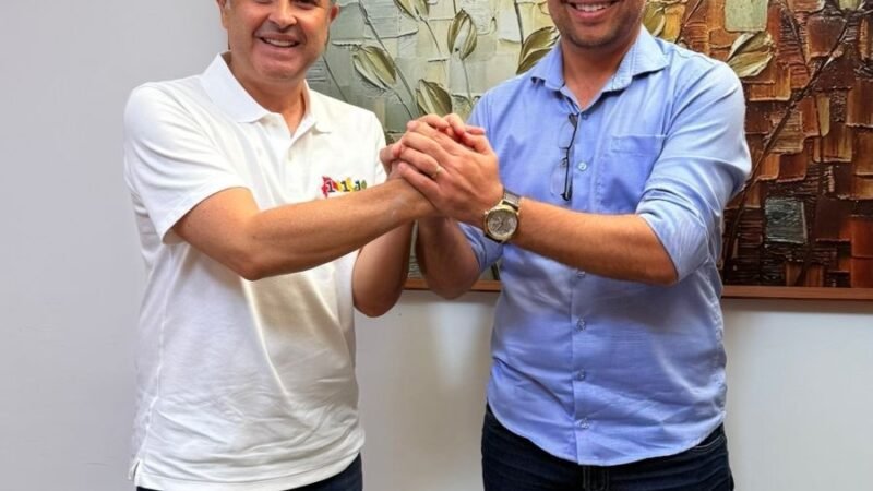 Prefeito de Ibimirim, Welliton Siqueira, declara apoio a Eduardo da Fonte para o Senado