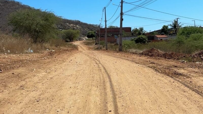 Após período de chuvas, Prefeitura de Salgueiro recupera vias públicas não pavimentadas