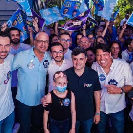 Anderson Correia inaugura comitê ao lado de Eduardo e Lula da Fonte