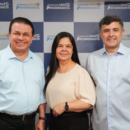 Eduardo da Fonte fortalece diálogo com a base cristã e lança Jane Santos na segunda suplência do Senado