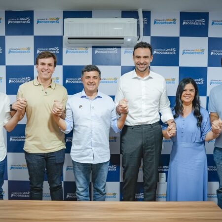 Miguel Coelho indica Carlos Andrade Lima para primeira suplência de Eduardo da Fonte