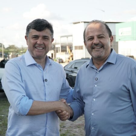 Prefeito de Capoeiras, Nêgo do Mercado, declara apoio a Eduardo da Fonte para o Senado