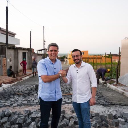 Deputado Lula da Fonte e o prefeito de Aliança, Pedro Freitas, vistoriaram obras que estão transformando a cidade