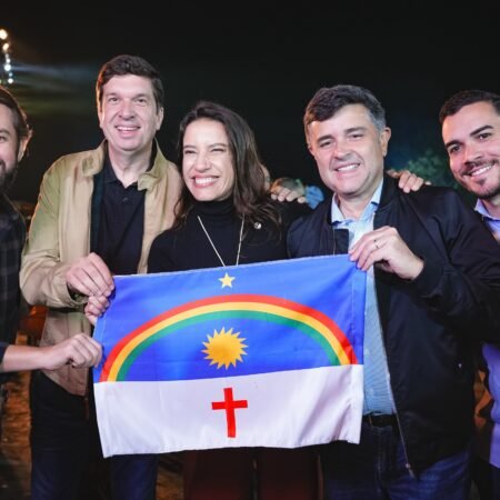 Em Bezerros, Eduardo da Fonte acompanha governadora Raquel Lyra no Festival Pernambuco Meu País