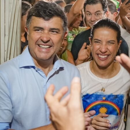 Raquel Lyra e Eduardo da Fonte dão largada nas caminhadas pelo Recife