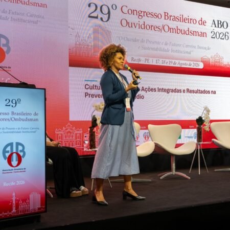 PREFEITURA DO JABOATÃO DOS GUARARAPES ADERE A MOVIMENTO NACIONAL CONTRA ASSEDIO DURANTE CONGRESSO DE OUVIDORES