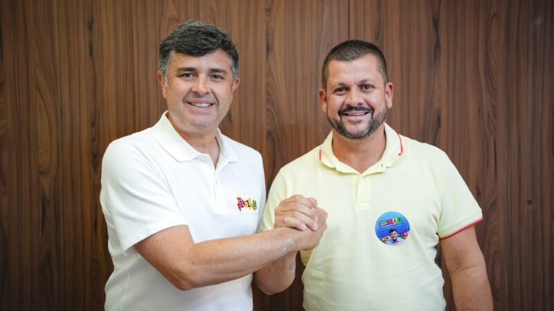 Liderança de Cupira, Ramon Carneiro declara apoio a Eduardo da Fonte para o Senado e assume presidência da Federação União Progressista no município