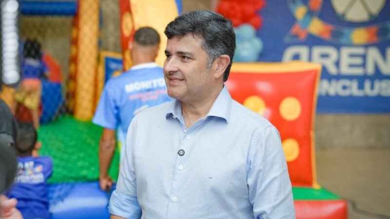Proposta de Eduardo da Fonte prevê a proibição de uso de redes sociais para menores de 14 anos