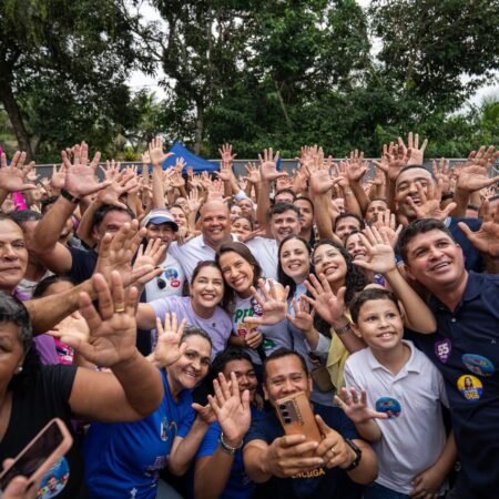 Ao lado de Raquel Lyra, prefeita de Jaqueira, Ridette Pelegrino, declara apoio a Eduardo da Fonte ao Senado