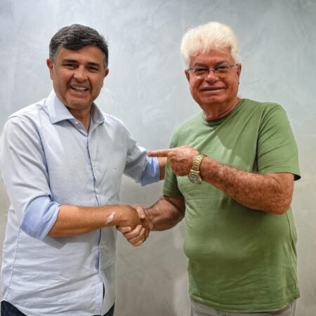 Prefeito de Lagoa do Carro, Zé Luiz, oficializa apoio a Eduardo da Fonte rumo ao Senado