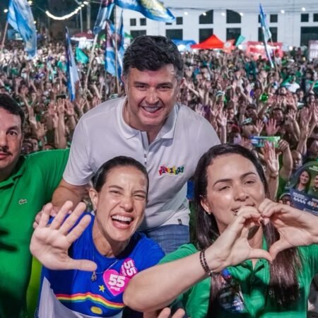 Em grande mobilização em Surubim, Raquel Lyra e Eduardo da Fonte, ao lado do prefeito Chaparral, consolidam base política no Agreste com candidatura à Câmara Federal de Juliana de Chaparral