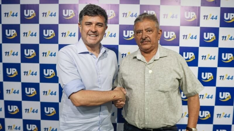 Prefeito de Quixaba, Zé Pretinho, declara apoio a Eduardo da Fonte para o Senado