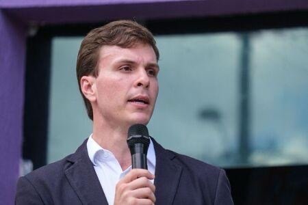 MARTELO BATIDO! MIGUEL COELHO VAI APOIAR MENDONÇA FILHO PARA O SENADO E DESCARTA CANDIDATURA À CÂMARA FEDERAL