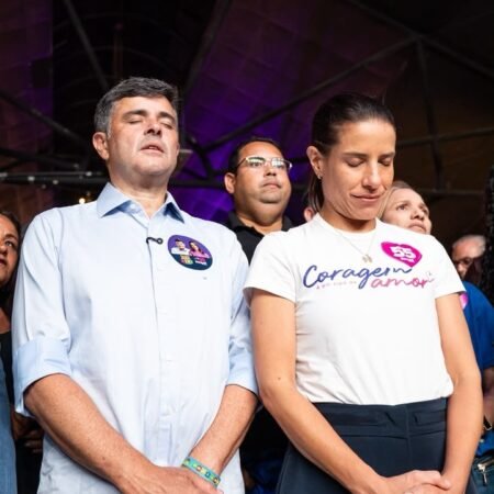 Ao lado do candidato ao Senado Eduardo da Fonte, Raquel Lyra reúne pastores e lideranças evangélicas de Pernambuco e fortalece compromisso com os cristãos