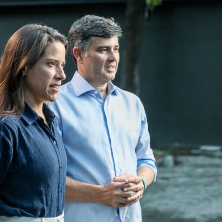 Em novo guia eleitoral de rádio e TV, Raquel Lyra reforça aos pernambucanos: “O meu senador é Eduardo da Fonte”