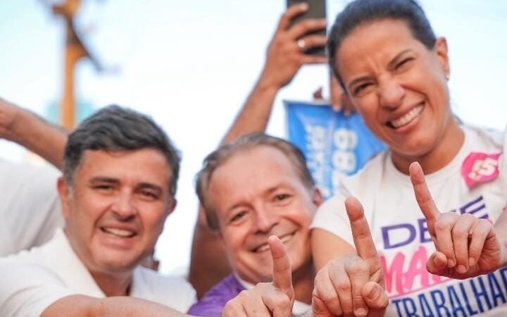 Multidão toma as ruas de Barreiros em caminhada com Raquel Lyra e Eduardo da Fonte ao lado do prefeito Carlinhos da Pedreira