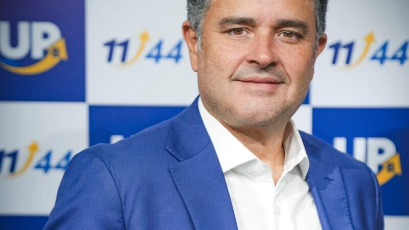 Eduardo da Fonte assume compromisso de levar ao Senado projeto que responsabiliza bancos por golpes e fraudes