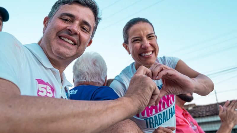 Multidão toma as ruas de Lagoa do Carro em grande motociata com Raquel Lyra, Eduardo da Fonte e prefeito Zé Luís