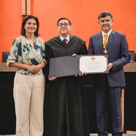 Eduardo da Fonte recebe Medalha Pontes de Miranda e TRF5 destaca atuação decisiva do parlamentar na ampliação da Corte
