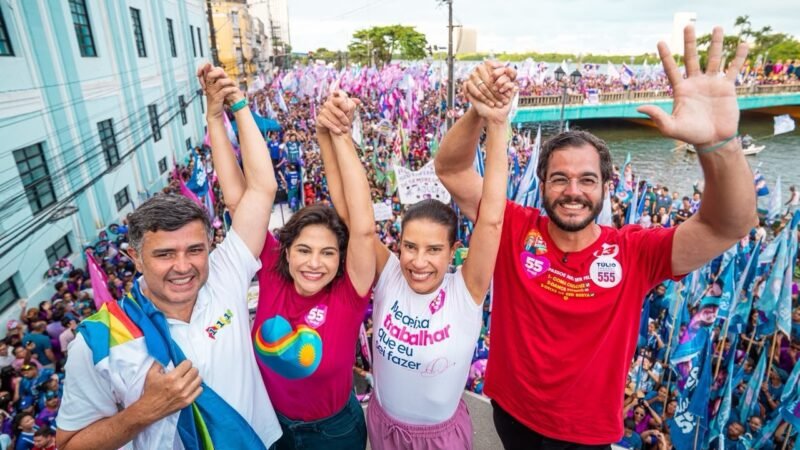 “O que nos une é o amor a Pernambuco”, afirma Raquel Lyra em grande caminhada com Eduardo da Fonte no Centro do Recife