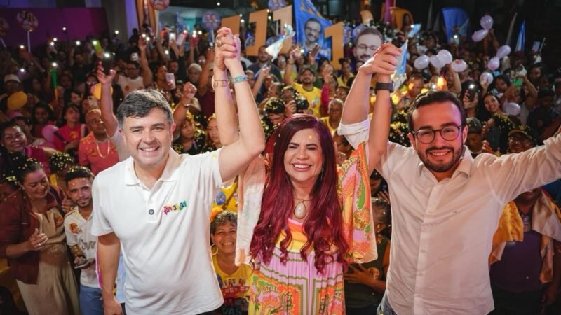 Eduardo da Fonte participa da inauguração do comitê de Lula da Fonte e Gleide Ângelo no Recife&nbsp;