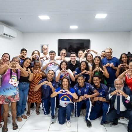 “Vamos dobrar a oferta de refeições”, afirma Raquel Lyra em roda de conversa com Eduardo da Fonte sobre combate à fome no Recife
