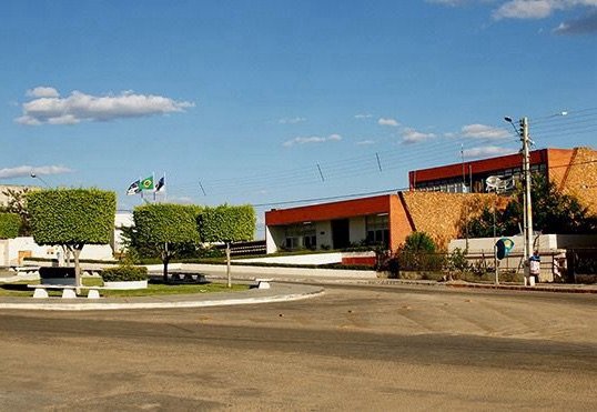 Prefeito de Salgueiro transfere ponto facultativo do Dia do Servidor Público para 30 de outubro