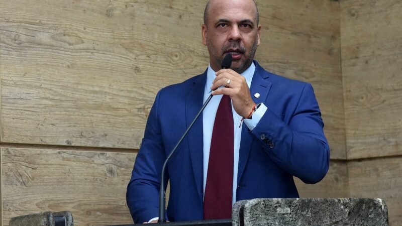 Anderson Correia solicita ao Estado novos equipamentos e modernização do tratamento contra o câncer para Caruaru