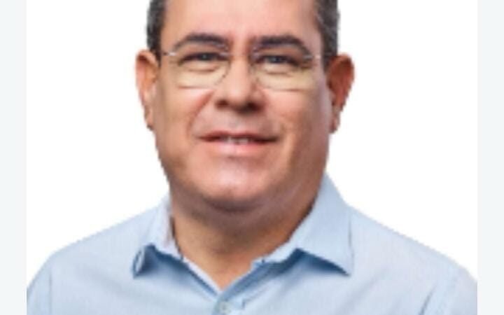 Mano Medeiros consolida força político-eleitoral no estado após vitória nas urnas de Andrea Medeiros e Raquel Lyra